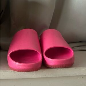 Nike Pink Women's Sandals